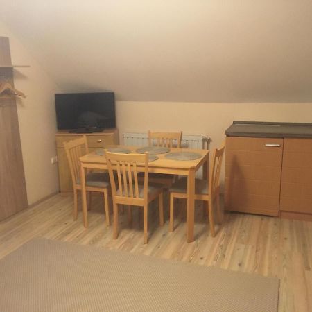 Anonim Apartman Villány Extérieur photo